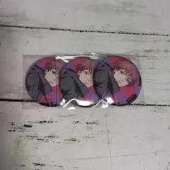 NARUTOサソリ缶バッジ4つまとめ売り - メルカリ