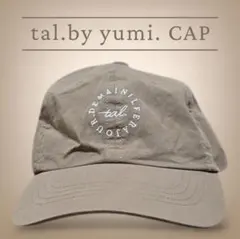 tal.by yumi. × しまむら コラボ キャップ ベージュ ロゴ 淡色のサムネイル
