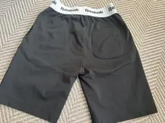Reebok 子供ショートパンツ