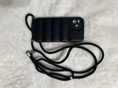 ストラップ付きブラックiPhoneケース