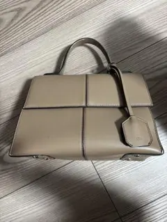 L'Or ワンハンドルスクエアバッグのサムネイル