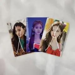 ツウィ モノグラフ トレカ