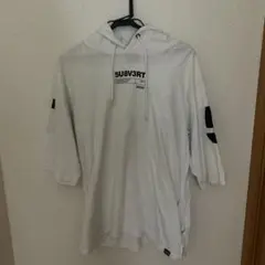 ホワイト フード付き パーカー