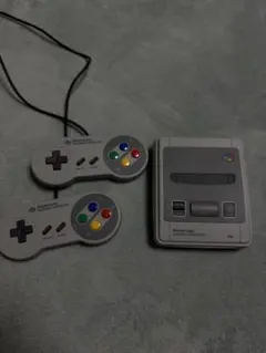 任天堂 クラシックミニスーパーファミコン 本体 2コントローラー