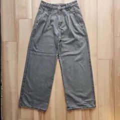earth music&ecology デニムパンツ グレー Sのサムネイル