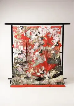色打掛 豪華 鶴 牡丹 金糸 朱色 花嫁衣裳 - メルカリ