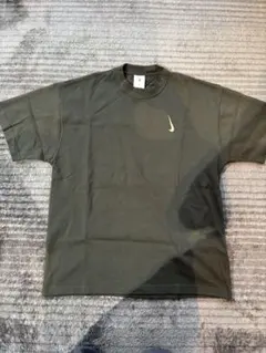 Nike ビリーアイリッシュ　Tシャツ