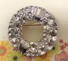 【9/5まで値下げ】キラキラブローチ　上品　オシャレ　スワロフスキーハンドメイド