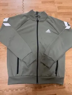 値下げ★adidas オリーブグリーン ジャージ 160cm