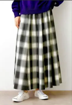 美品☆【洗える・ウエストゴム】チェック柄フレアスカート　Mサイズ