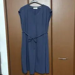 SIMPLICITÉ ノースリーブ ワンピース ネイビーのサムネイル