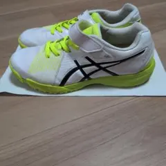 子供　asics 　レーザービーム　22.5cm