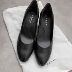 REGAL slim ブラックパンプス 23