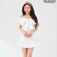Darich パールビジューオフショルフリルニットミニワンピース グレー