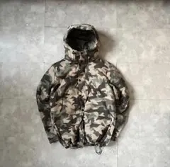 【極美品‼️】極暖Columbia ダウンジャケット　迷彩　グリーン　トレンド