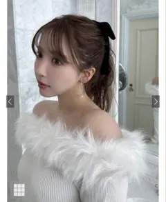 オフショルダー ファー付きニットセーターGRL