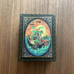 ロシア絵画　木製小物入れ