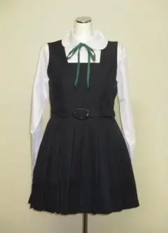 紺色スクールジャンバースカート　ミニ丈（本格的）200cm超大きい　　セーラー服