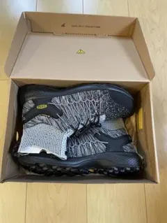 EXPLORE UNEEK MID /KEEN 26.0 キーン　ブラック