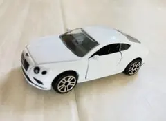 マジョレット　ベントレー？白