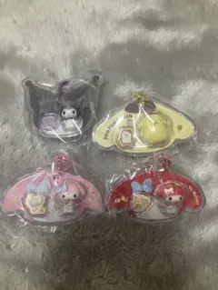 サンリオ　パッケージチャーム＆チョコボーロ　４個セット