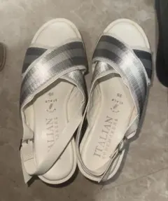 厚底サンダル