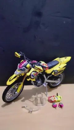 栄光の8人ライダーマシーン ハイパーホビー限定with本郷猛バージョン