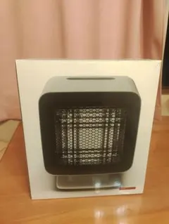 Item thumbnail for item a5169b93-d7d1-4983-817f-efa124301de1