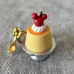 新品 ディズニー スイーツ（プリン）キーホルダー