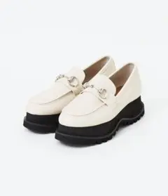 Au BANNISTER 晴雨兼用ウェーブソールローファー