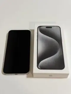 iPhone 15 Pro max simフリー ホワイトチタニウム 美品