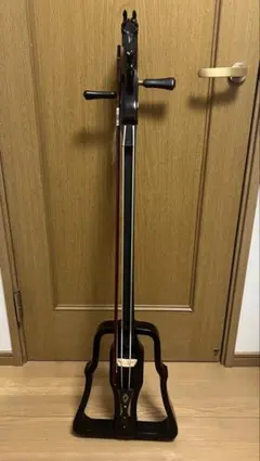 Item thumbnail for item 516c82b5-a523-445a-97e8-56edd59bc1b7