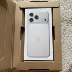本日配送・新品・未開封】iPhone17ProMax 256GB シルバー - メルカリ