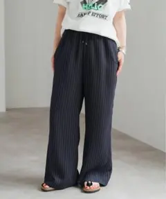 スピックアンドスパン　ストライプワイドパンツ ネイビー