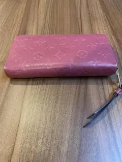 ルイヴィトン アンプラント ジッピーウォレット 長財布