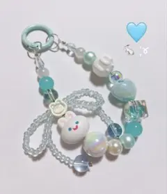 ハンドメイド ミントブルー(水色) うさぎモチーフビーズストラップチャーム