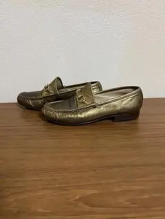 90年代 GUCCI ホースビットゴールドローファーのサムネイル