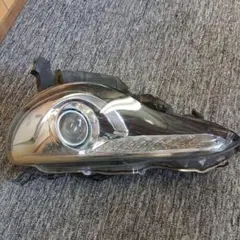 zc31sスイフトスポーツ1型 オプションHID ヘッドライト フロント右側