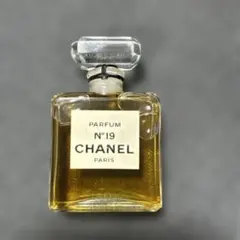 CHANEL N°19 香水 14ml