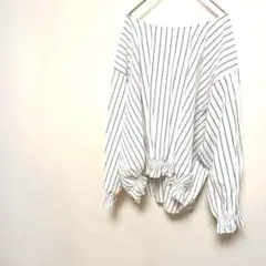 ストライプ柄バルーンスリーブシャツ　大きめゆったりサイズの5L カジュアル