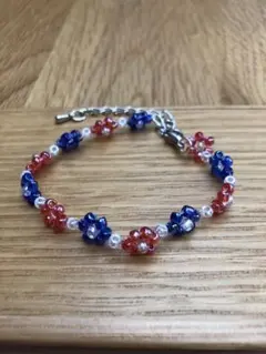 花形ビーズ ブレスレット 赤青　ミャクミャクカラー　万博　①