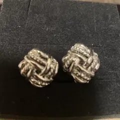 スクエアのビジューイヤリング