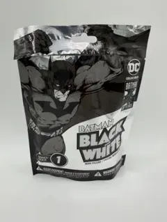 DC Collectibles Batman Black and Whiteのサムネイル