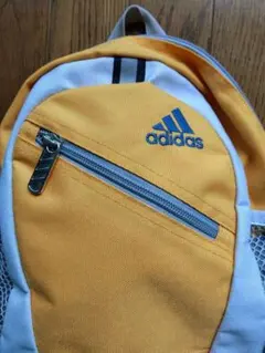 adidas リュック　黄色　男の子　女の子　保育園　幼稚園　遠足　キッズ
