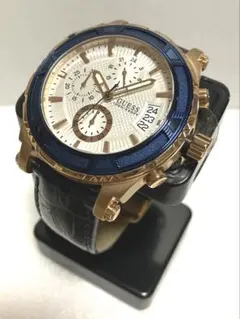 【新品未使用】GUESS クロノグラフ　ブルー×ゴールドのサムネイル