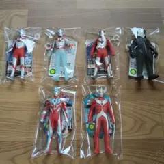 ウルトラ怪獣500 ライブサイン付き　16体まとめ売り 帰ってきたウルトラマン ウルトラヒーロー500 ウルトラ怪獣500 ライブ