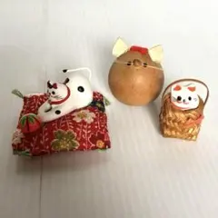 E-壁干支・動物ミニチュア置物 3点セット 猫2点＆ネズミ1点 縁起物