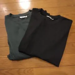 UNIQLO U クルーネックTシャツ 2枚セット Lサイズ　部屋着　寝間着のサムネイル