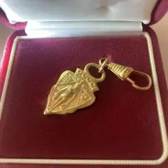 グッチクレストチャーム