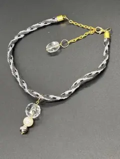 編み込みチョーカーガラスビーズ付き